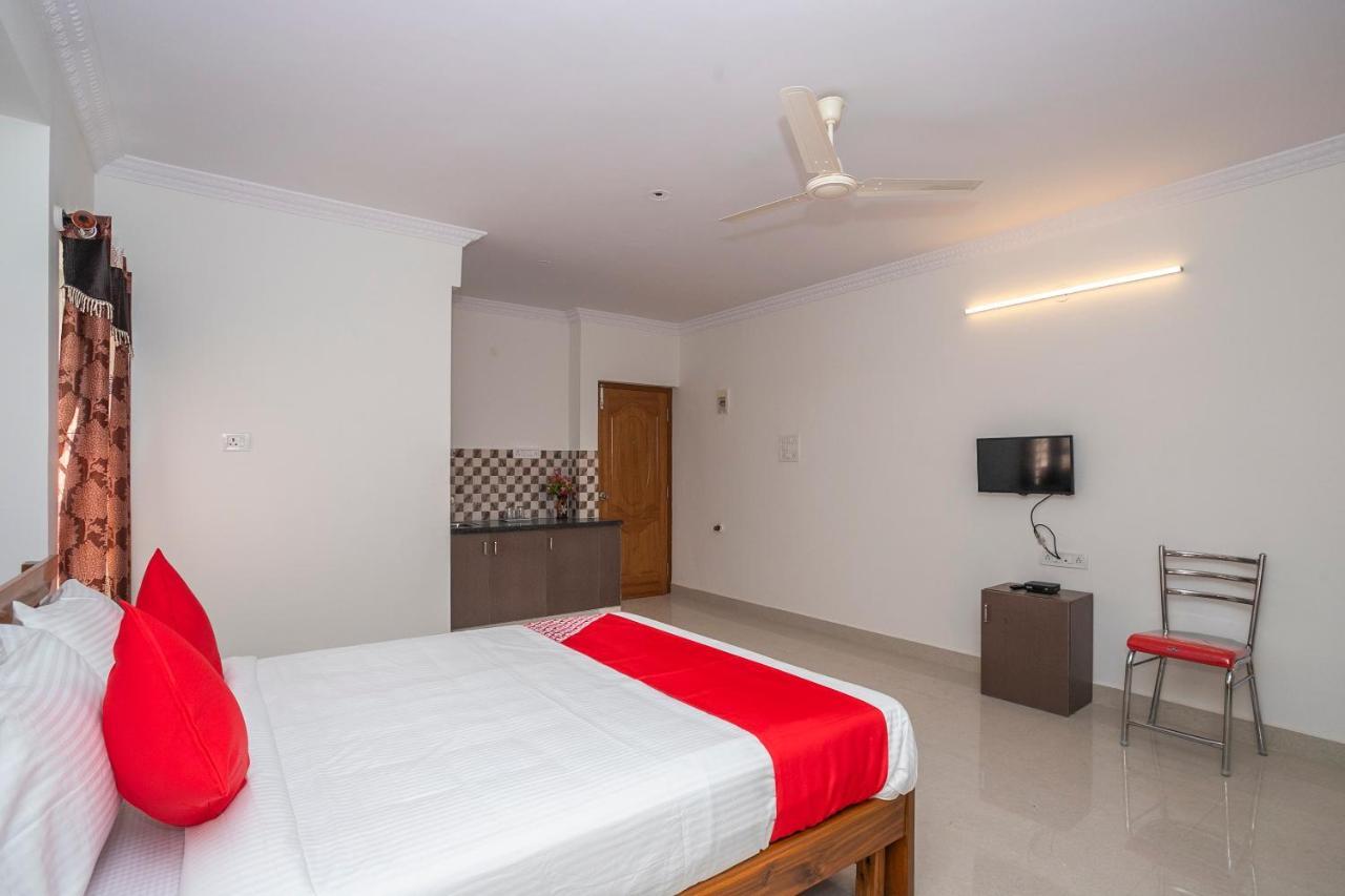 Oyo 27839 Manyata Residency Hotell Bangalore Eksteriør bilde