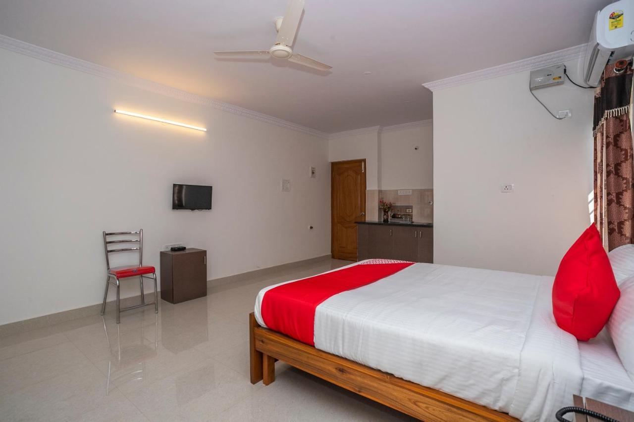 Oyo 27839 Manyata Residency Hotell Bangalore Eksteriør bilde